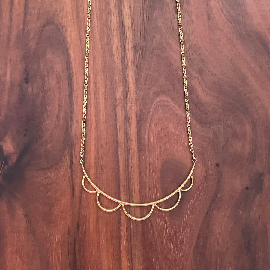 Long multi scallop necklace