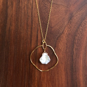 framed keshi pearl necklace