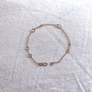 staccato circle bracelet